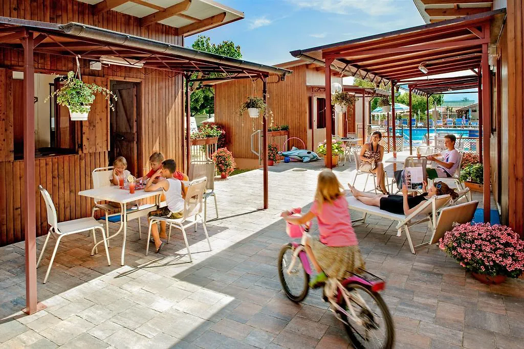 Ferienpark Camping Baciccia Ceriale Italien